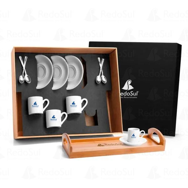 kit personalizado para cafézinho com 2 xícaras e acessórios