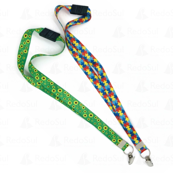 Cordão Personalizado com trava de segurança e acabamento jacaré